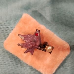 LITTLE PURPLE ENAMEL BIRD  PEARL BROOCH‎